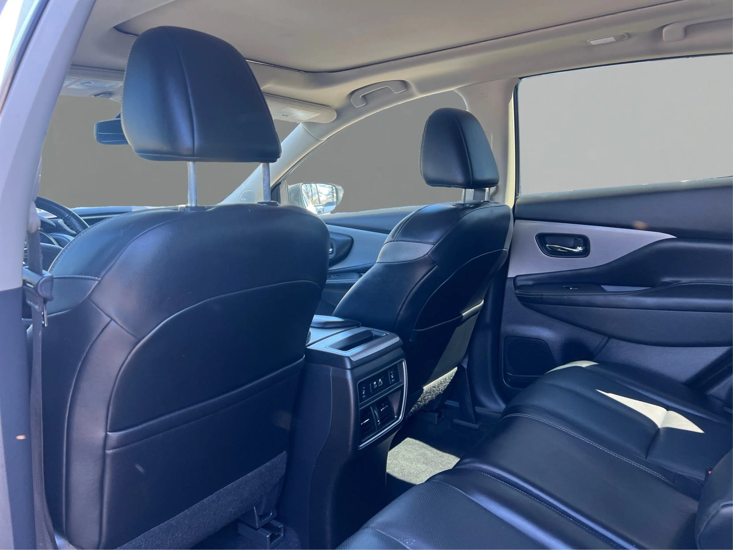Used 2021 Nissan Murano SL w/ SL Moonroof Package AWD/4WD image 10