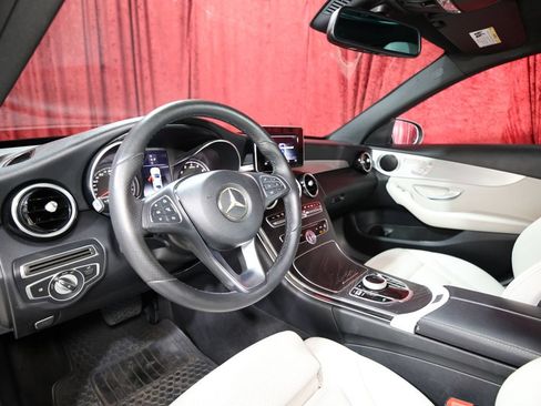 Used 2018 Mercedes-Benz C 300 Sedan image 12