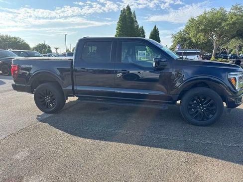 Used 2025 Ford F150 Lariat w/ Equipment Group 501A Mid AWD/4WD image 4