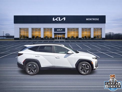 Used 2025 Hyundai Tucson SEL FWD image 4