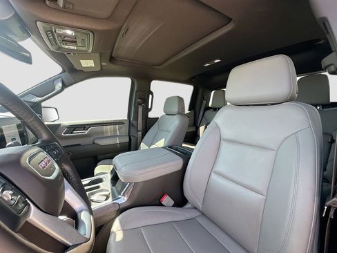 Used 2023 GMC Sierra 1500 SLT w/ SLT Premium Plus Package AWD/4WD image 22