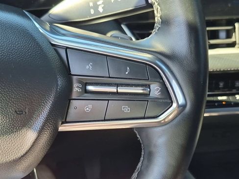 Used 2025 Chevrolet Equinox LT AWD/4WD image 22