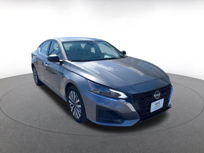 Used 2024 Nissan Altima 2.5 SV