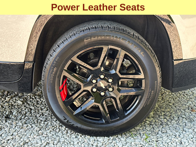 Used 2020 Chevrolet Traverse Premier w/ Redline Edition AWD/4WD image 9