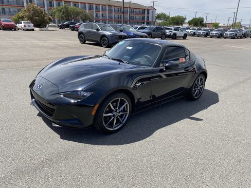 Used 2020 MAZDA MX-5 Miata RF Grand Touring RWD image 31