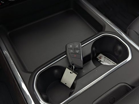 New 2026 GMC Sierra 2500 SLT w/ SLT Convenience Package image 27