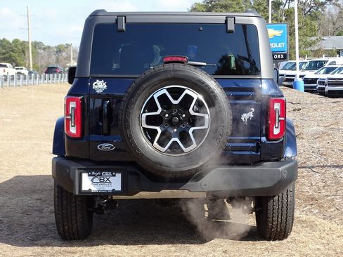 Used 2021 Ford Bronco Outer Banks image 5