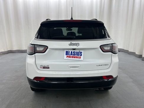 Used 2022 Jeep Compass Limited w/ Elite Group image 5