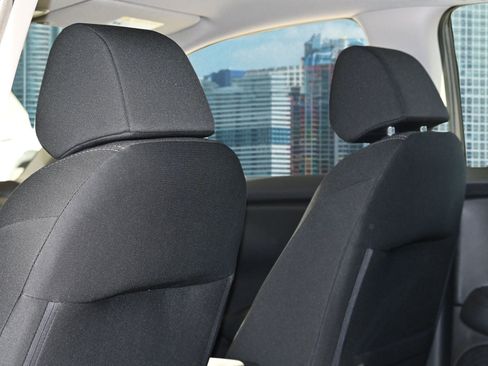 New 2026 Honda HR-V LX image 18