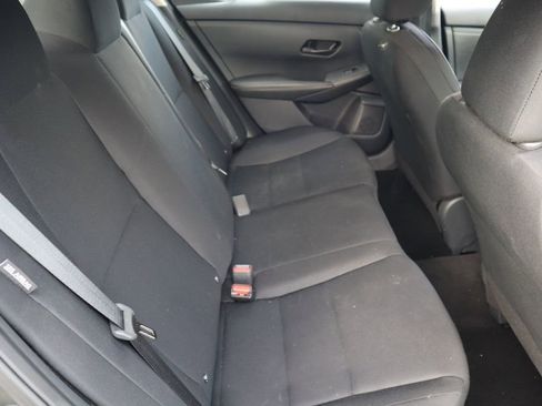 Certified 2025 Nissan Sentra S FWD image 25