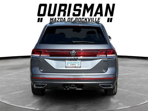 Used 2024 Volkswagen Atlas SE image 5