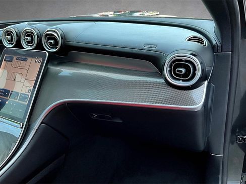 Used 2024 Mercedes-Benz GLC 43 AMG 4MATIC w/ Driver Assistance Package image 25