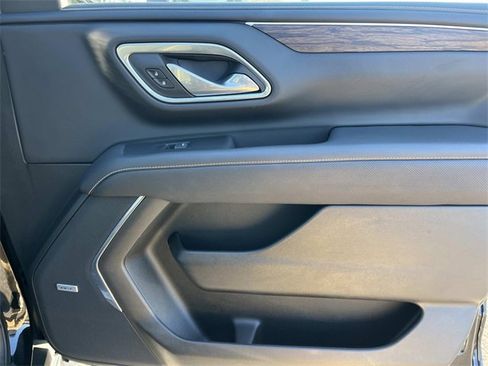 Used 2023 Chevrolet Tahoe Premier image 28