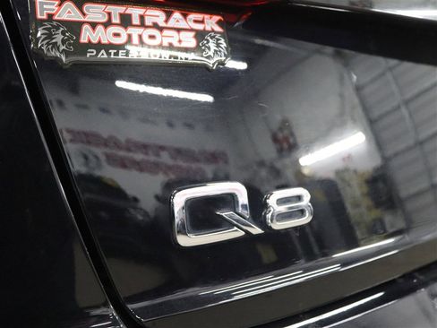 Used 2021 Audi Q8 Premium Plus w/ Premium Plus Package image 7