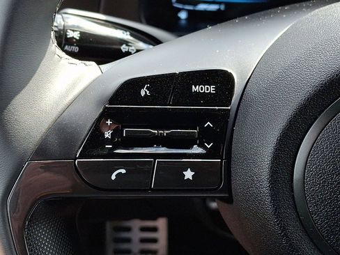 Certified 2025 Hyundai Elantra Sport FWD image 20