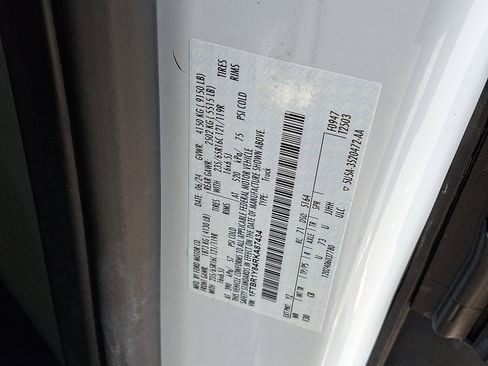 Used 2024 Ford Transit 250 Low Roof w/ Exterior Upgrade Package image 26