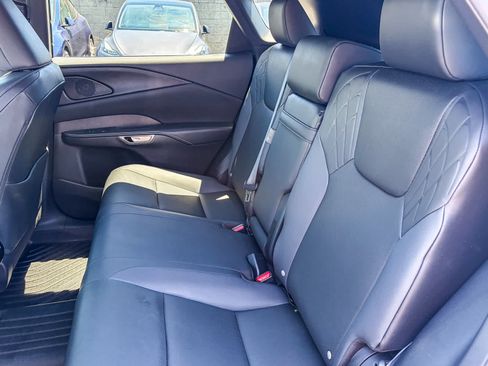Used 2024 Lexus RX 350 Premium w/ Convenience Package FWD image 18