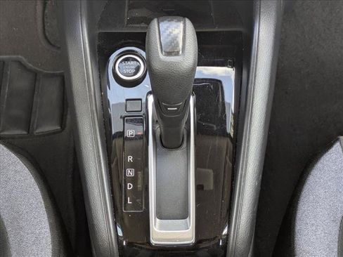 Used 2025 Nissan Versa SV FWD image 12