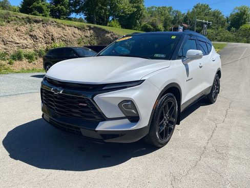 Used 2024 Chevrolet Blazer RS w/ Driver Confidence II Package AWD/4WD image 7