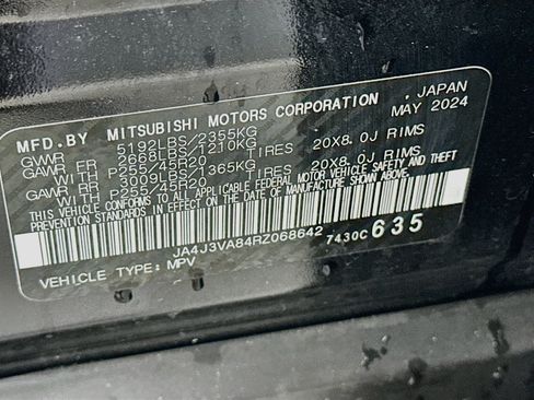 Used 2024 Mitsubishi Outlander SE FWD image 12