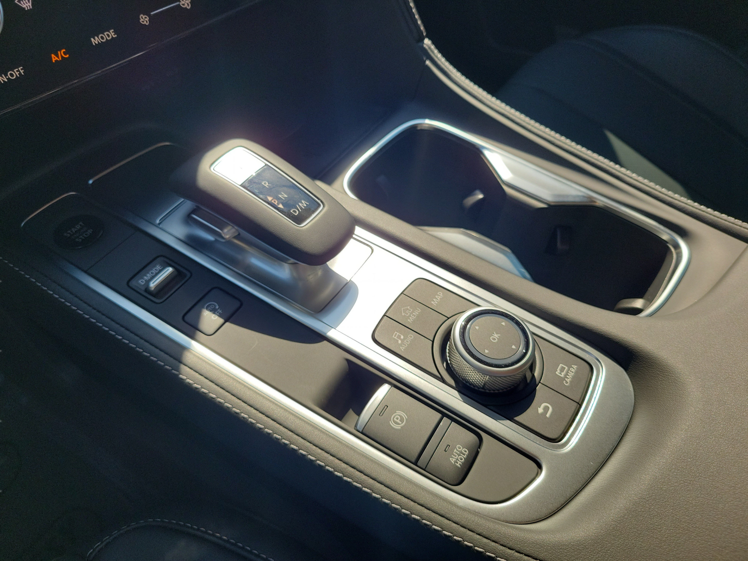 New 2027 INFINITI QX60 Luxe w/ Cargo Package FWD image 21