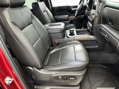 Used 2019 Chevrolet Silverado 1500 High Country image 36