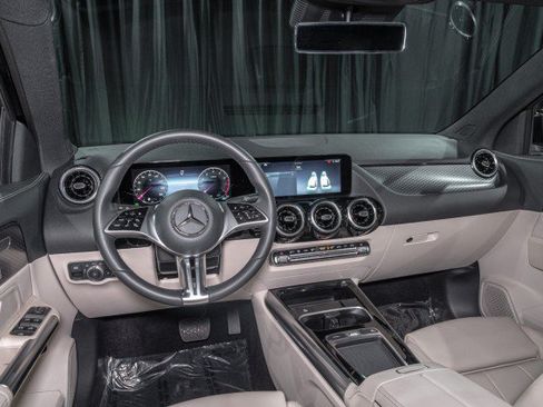 Certified 2026 Mercedes-Benz GLA 250 image 19