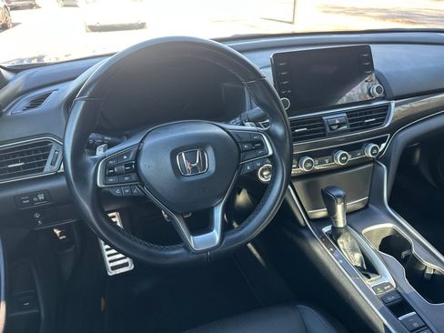 Used 2022 Honda Accord Sport image 22