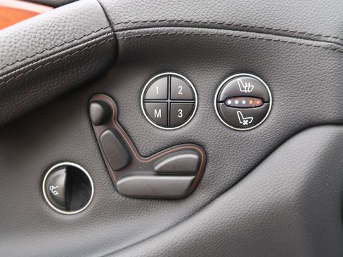 Used 2008 Mercedes-Benz SL 550 image 22