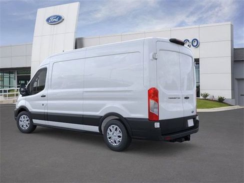 New 2026 Ford Transit 250 148 Medium Roof w/ Exterior Upgrade Package RWD image 4