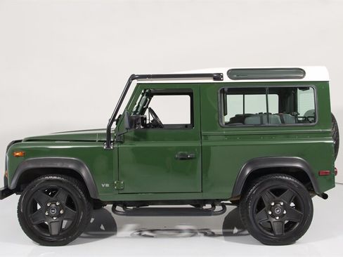 Used 1997 Land Rover Defender 90 AWD/4WD image 5