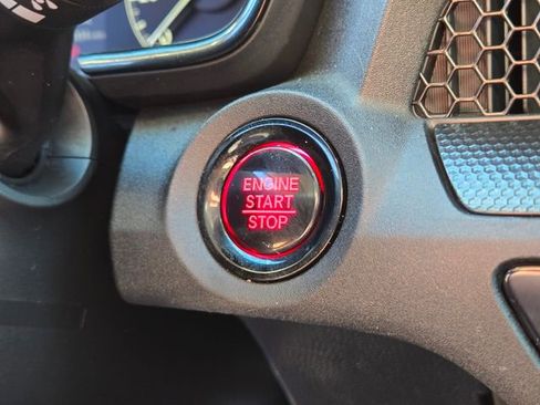 Certified 2025 Honda CR-V EX image 33