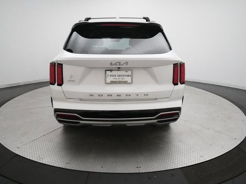 Used 2022 Kia Sorento SX image 26