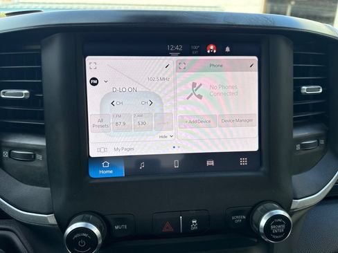 Used 2023 RAM 2500 Big Horn w/ Level 1 Equipment Group AWD/4WD image 19