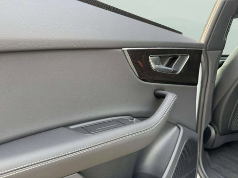 New 2026 Audi Q8 Premium Plus image 23