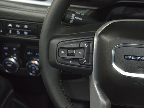 Used 2024 GMC Yukon Denali w/ Max Trailering Package AWD/4WD image 39