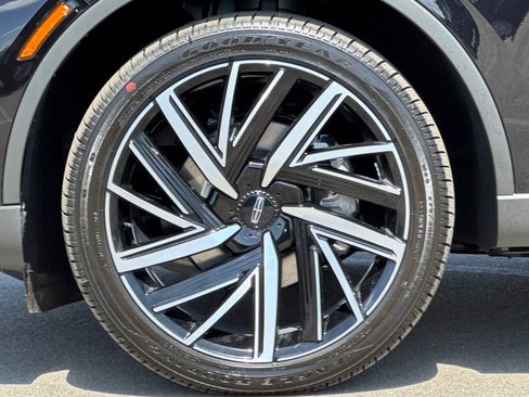 New 2025 Lincoln Aviator Reserve w/ Equipment Group 201A image 26