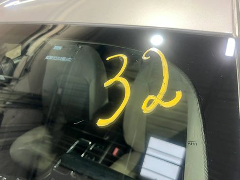 Used 2020 Ford Fusion S FWD image 31