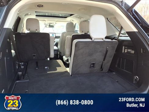 Certified 2025 Ford Explorer Active w/ Active Comfort Package AWD/4WD image 27
