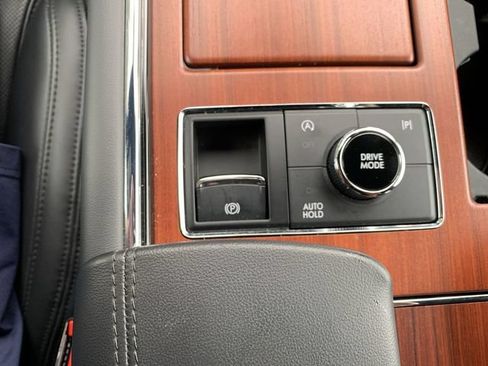 Used 2024 Lincoln Navigator L Reserve AWD/4WD image 28