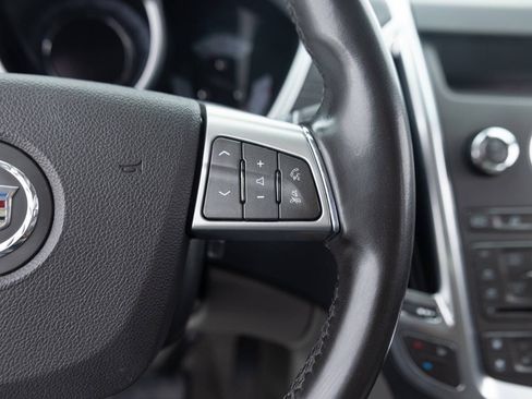 Used 2011 Cadillac SRX Luxury FWD image 38