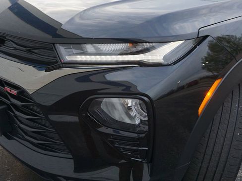 Used 2023 Chevrolet TrailBlazer RS w/ Sun and Liftgate Package AWD/4WD image 32