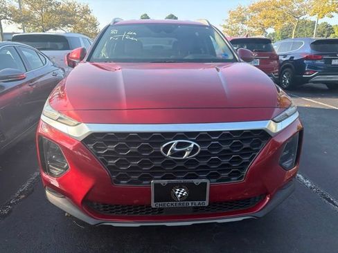 Used 2019 Hyundai Santa Fe SEL FWD image 3