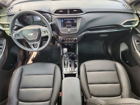 Used 2023 Chevrolet TrailBlazer ACTIV image 26