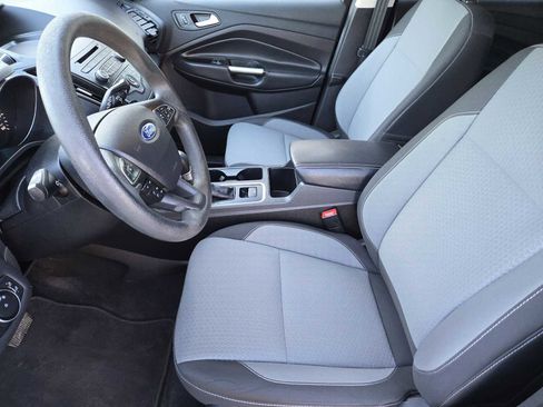Used 2017 Ford Escape SE image 14