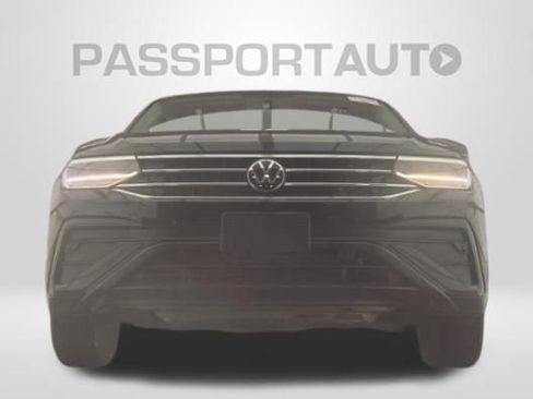 Used 2022 Volkswagen Tiguan S image 3
