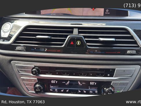 Used 2020 BMW 750i xDrive w/ Executive Package image 49