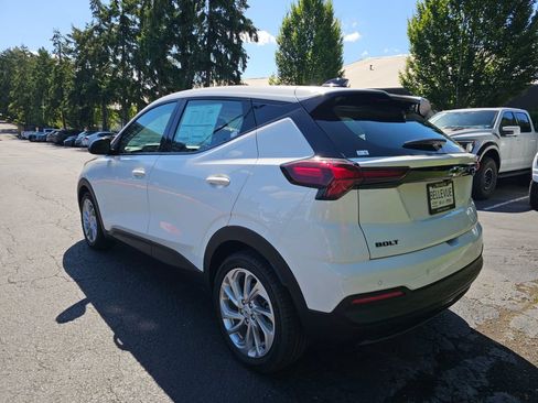 New 2027 Chevrolet Bolt LT FWD image 5