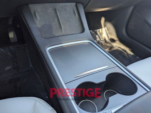 Used 2023 Tesla Model 3 Standard Range image 25