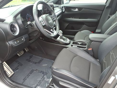 Used 2023 Kia Forte GT-Line w/ GT-Line Technology Package FWD image 11